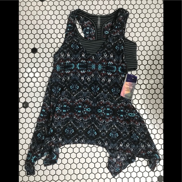 Threads 4 Thought Tops - NWT threads 4 thought athletic tank top with bra  size small